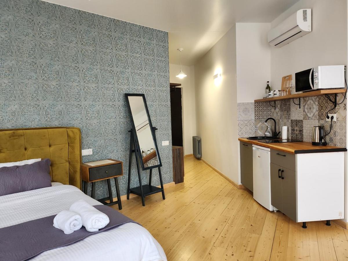 Old Gold Anteon Apartment Tbilisi Bagian luar foto