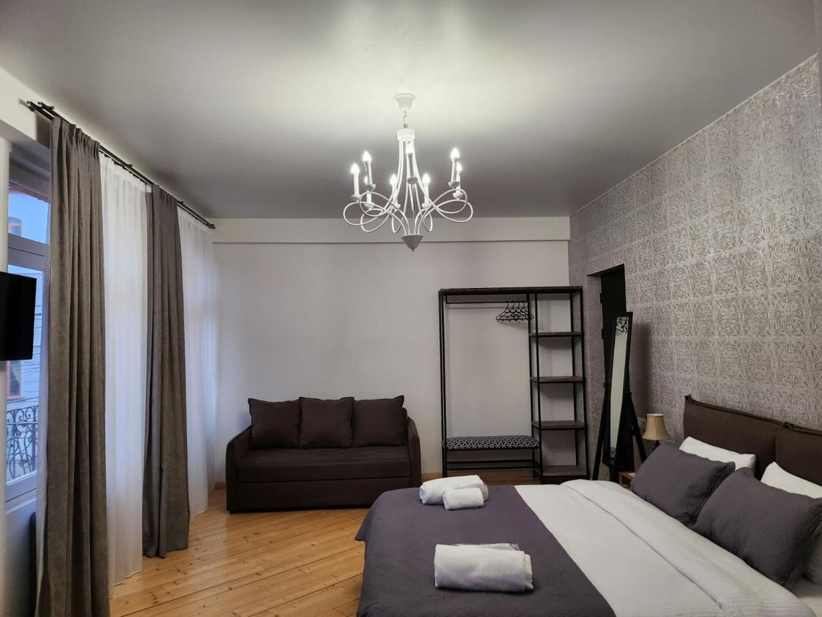 Old Gold Anteon Apartment Tbilisi Ruang foto