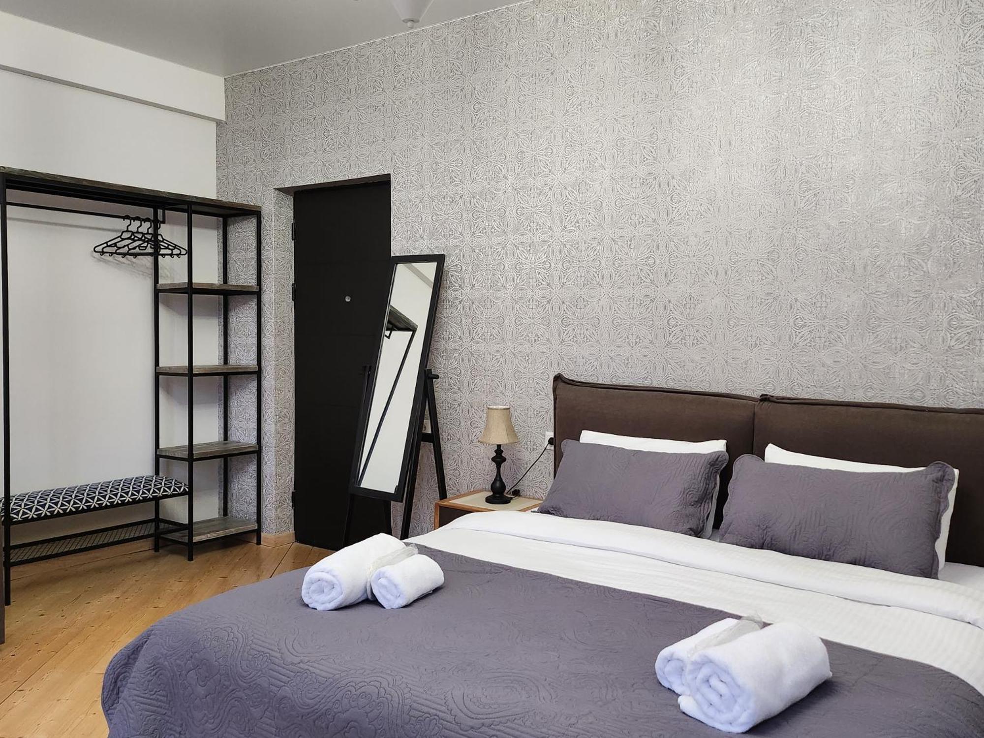 Old Gold Anteon Apartment Tbilisi Bagian luar foto
